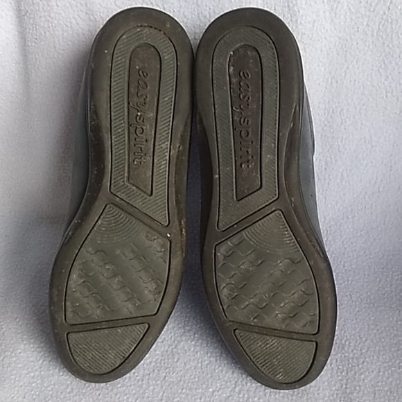 Women's Easy Spirit flats - Picture 4 of 4
